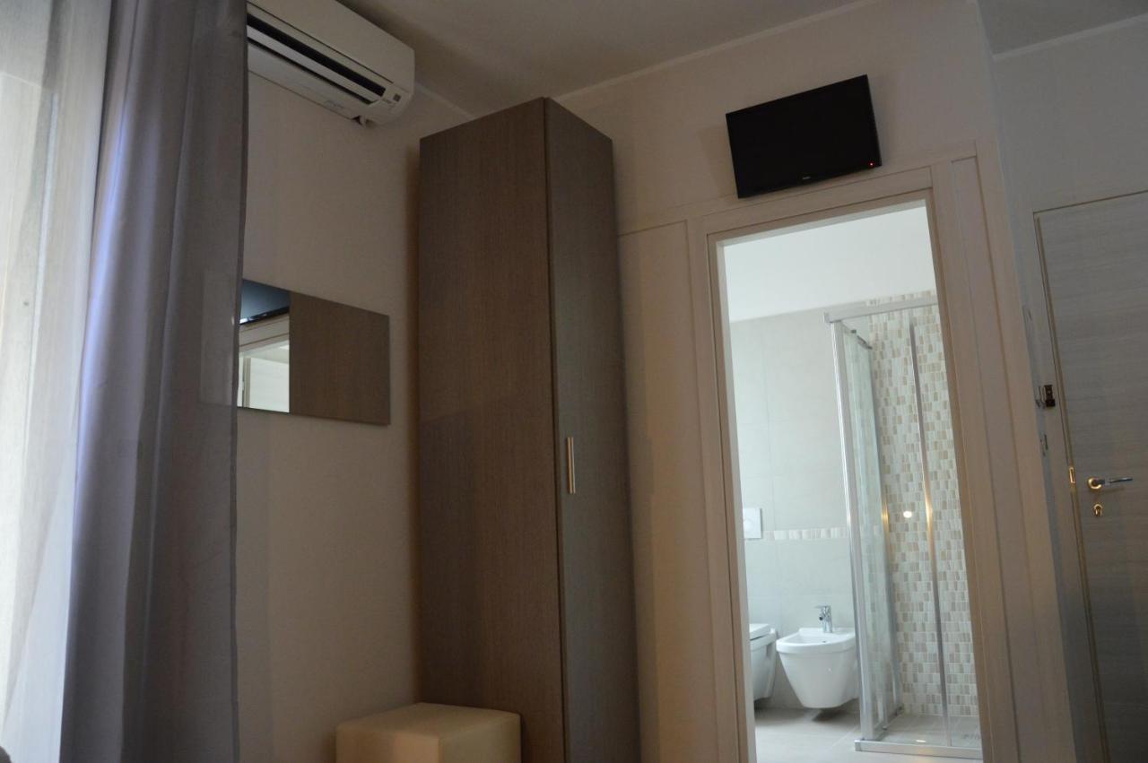 Hotel Sant'Elena Rimini Kamer foto